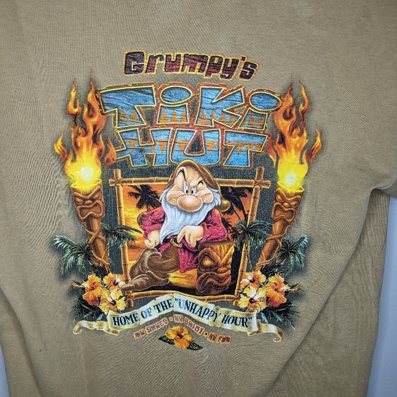 Vintage Grumpy's Disney Seven Dwarves Tiki Hut Mens Tshirt Size Medium - Picture 3 of 4